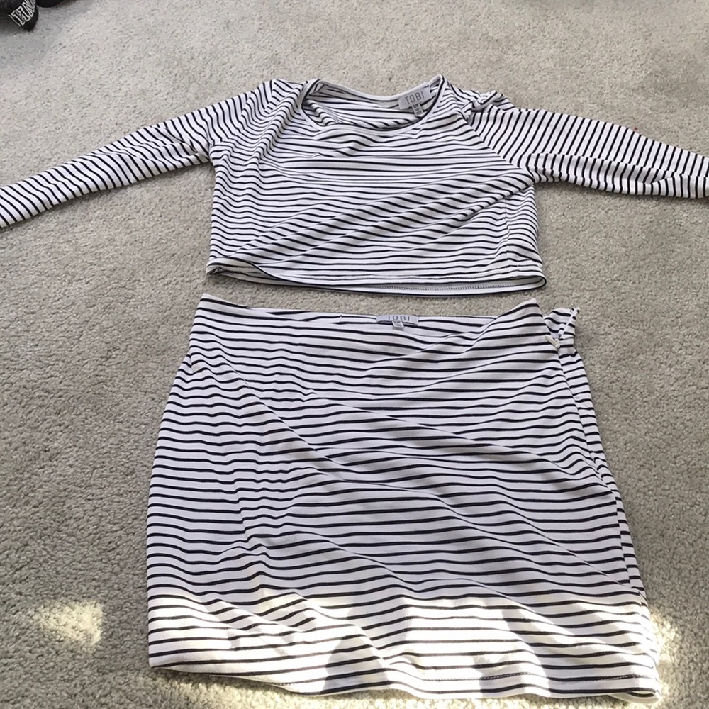 Tobi stripped two piece set